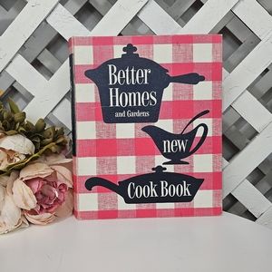 Vintage Better Homes and Garden New Cookbook 1953